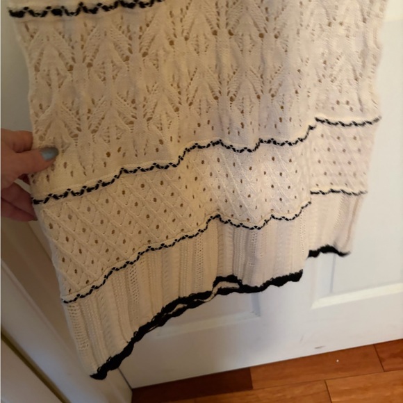 RIHOAS Cream Knit Top with Black Stripe Detail - Picture 8 of 10